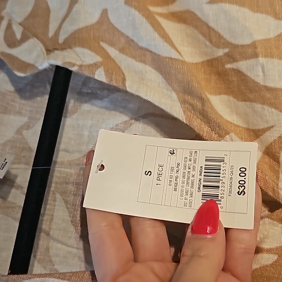 A new Day Romper - Picture 2 of 4